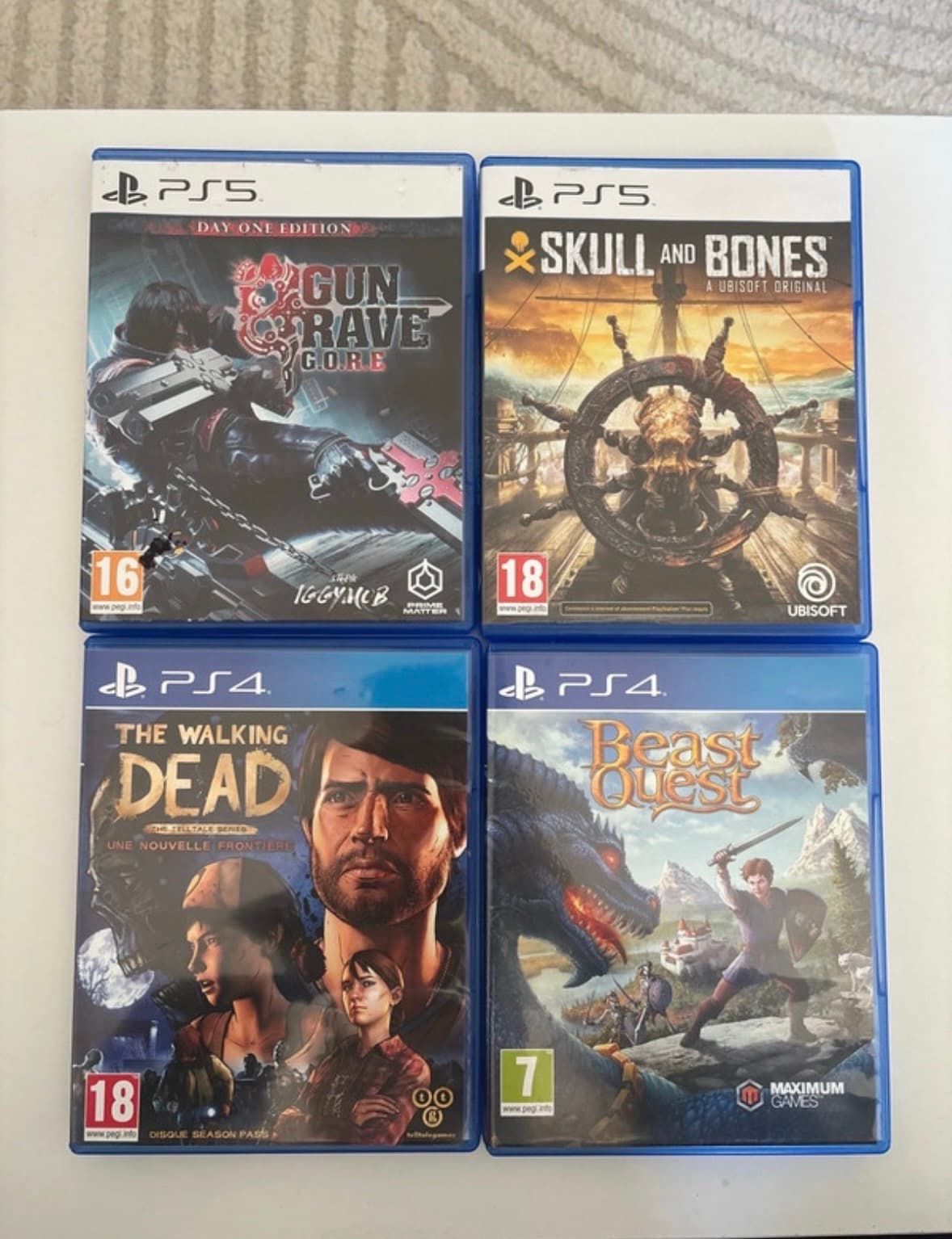 Lot de 4 jeux PS4 et PS5
